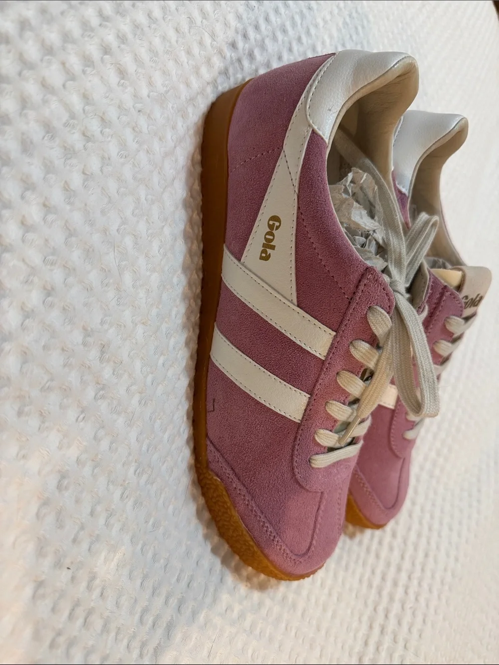 Gola Elan Sneaker in Candy and White. Size 8.5. New. Never worn.